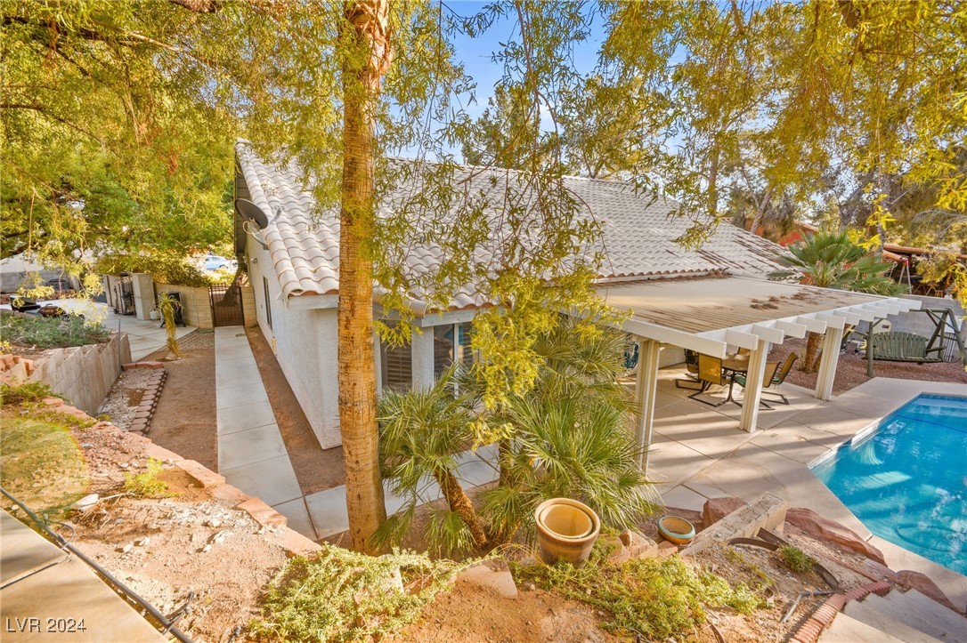 7520 Elk Meadows Court