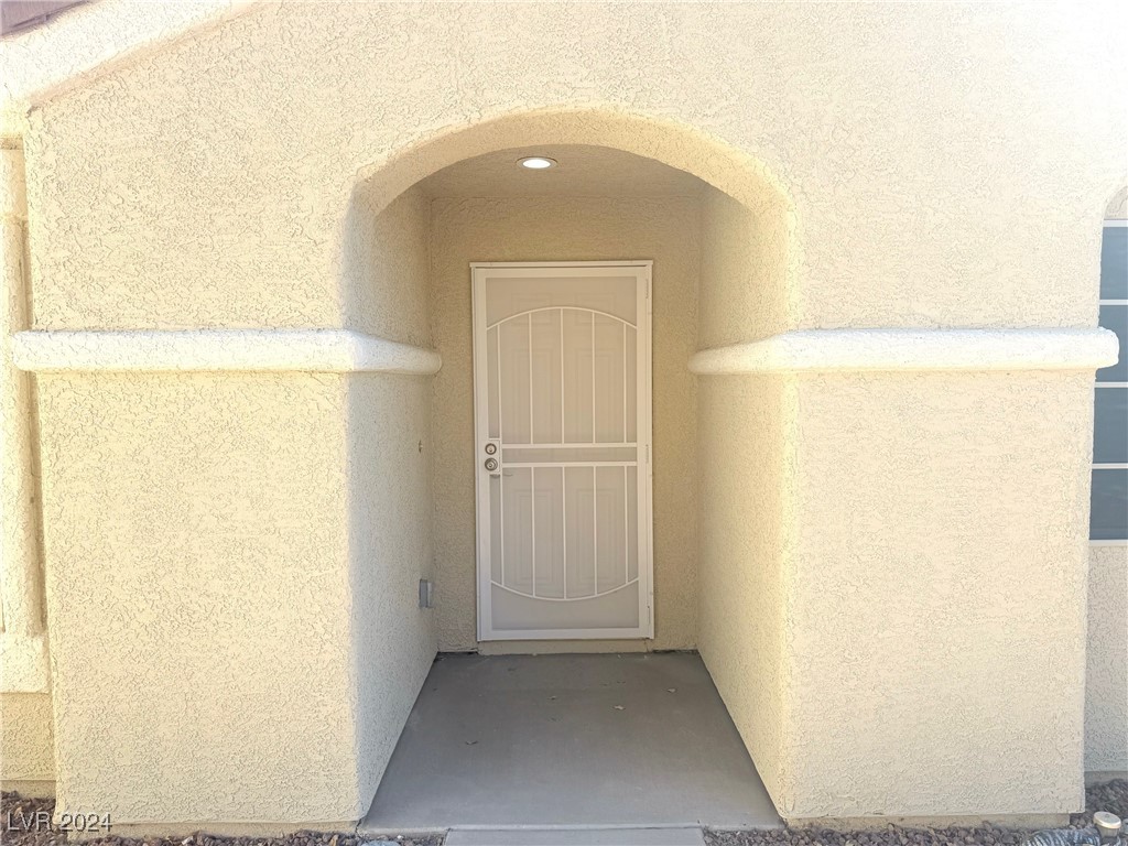 1010 Black Olive Street