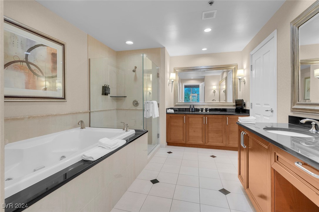 145 East Harmon Avenue 321