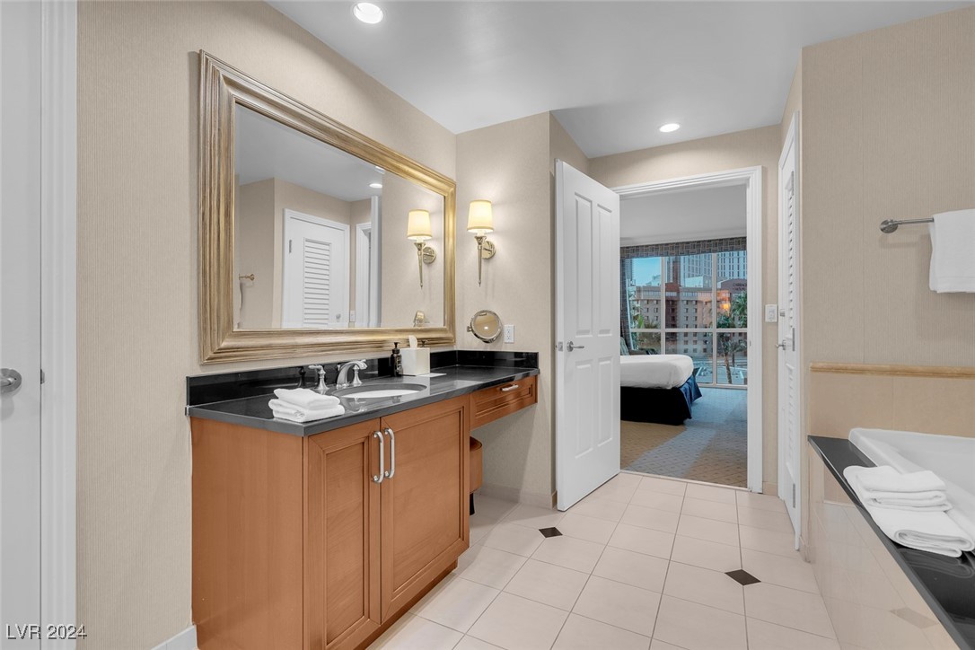 145 East Harmon Avenue 321