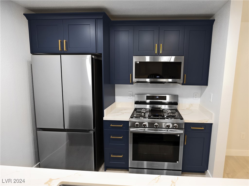 1901 Rio Canyon Court 103