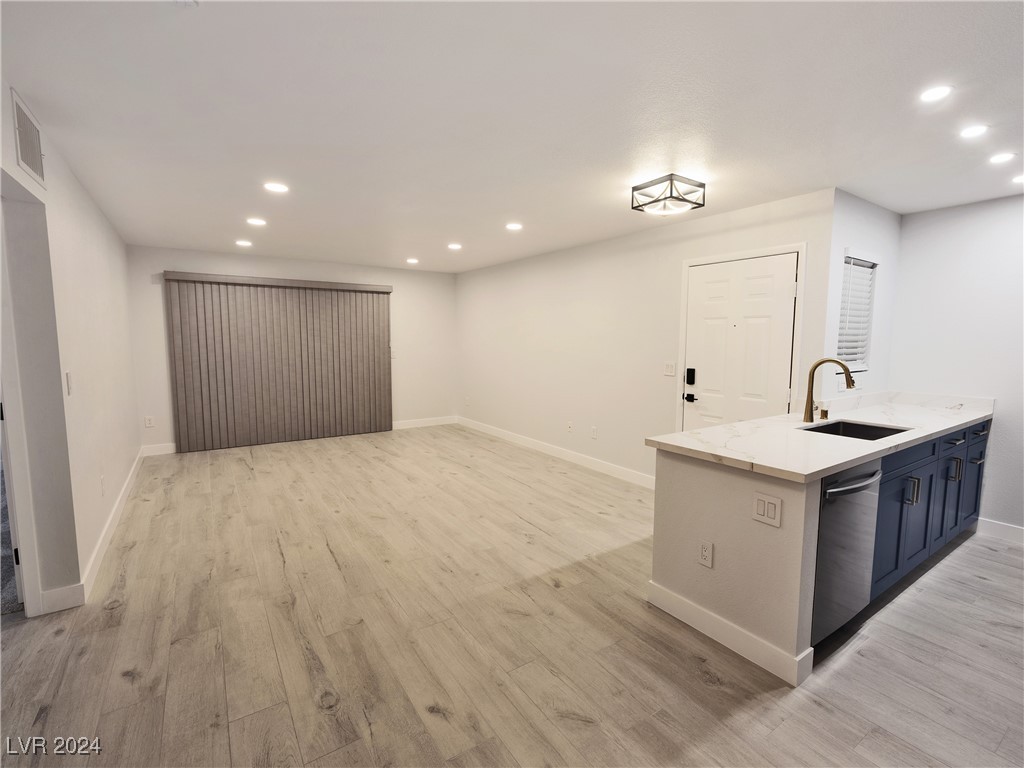 1901 Rio Canyon Court 103