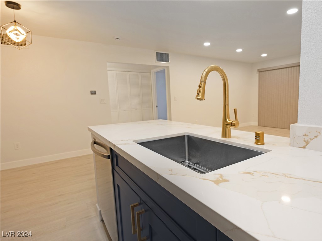 1901 Rio Canyon Court 103