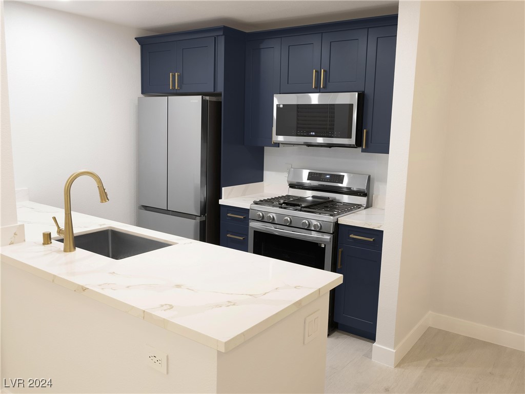 1901 Rio Canyon Court 103