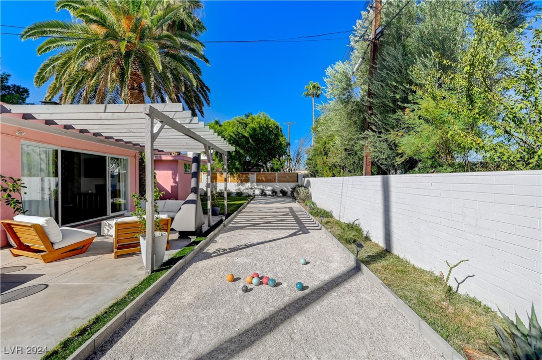 555 Barbara Way