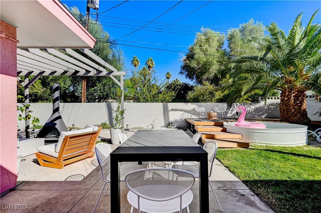 555 Barbara Way