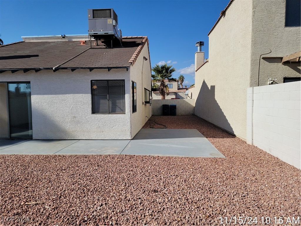 329 Chastine Street