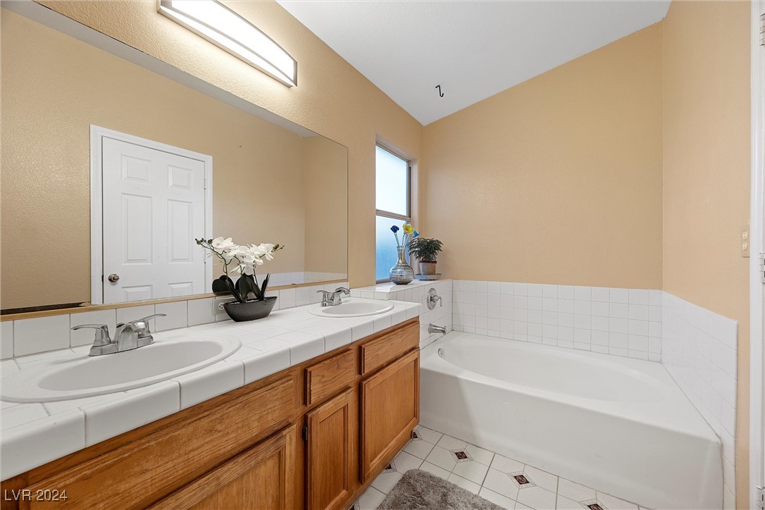 7848 Sun Lemon Court