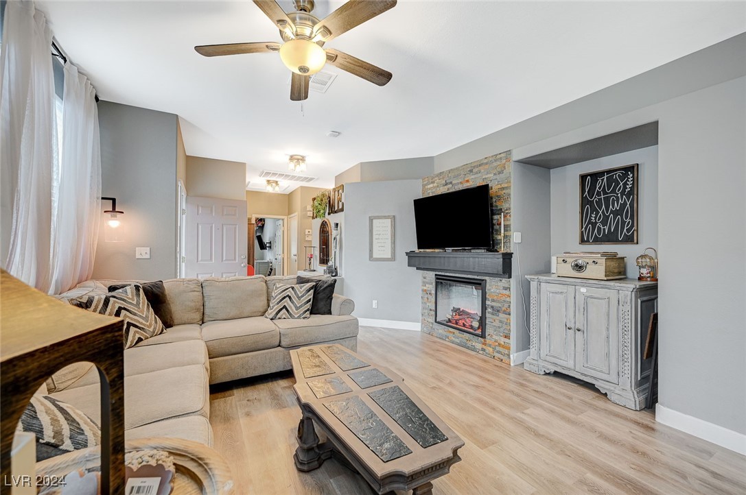 8844 Square Knot Avenue