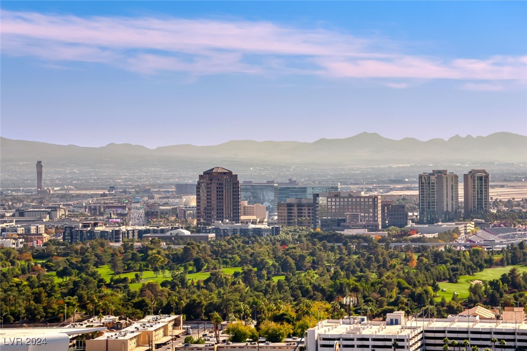 2700 Las Vegas Boulevard 2411