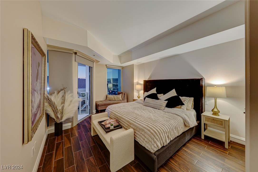 2700 Las Vegas Boulevard 2411