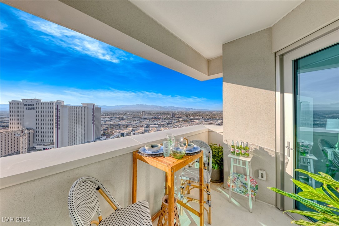 2700 Las Vegas Boulevard 2411