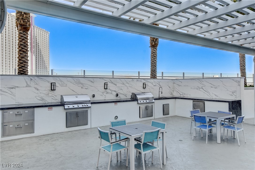2700 Las Vegas Boulevard 2411