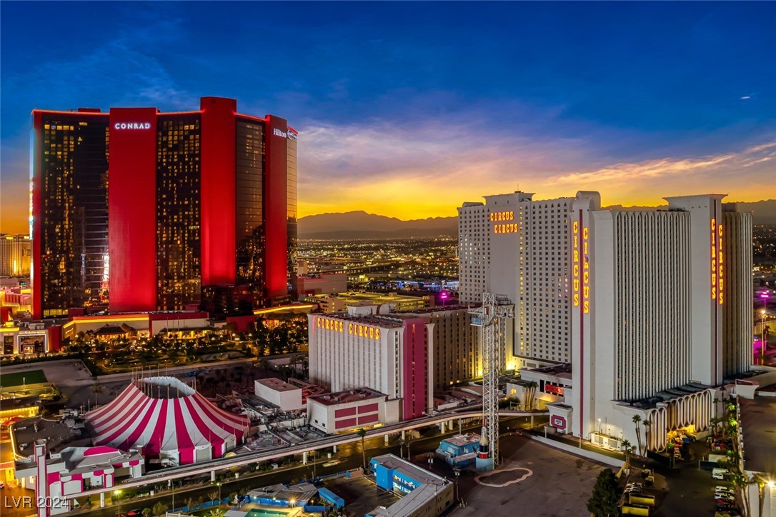 2700 Las Vegas Boulevard 2411