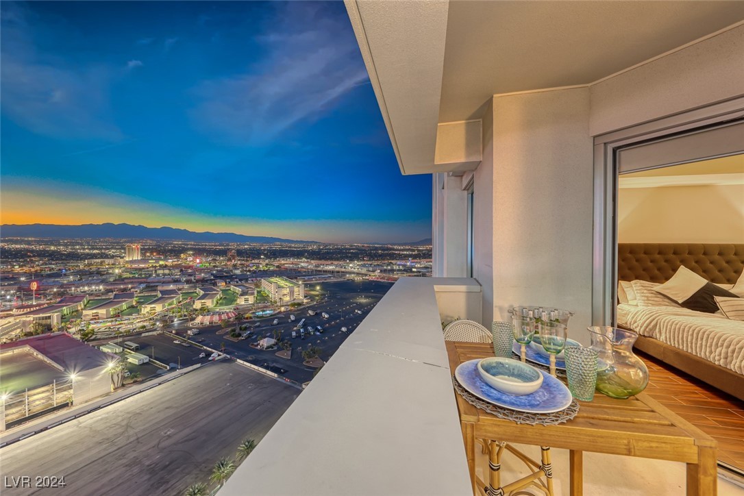 2700 Las Vegas Boulevard 2411