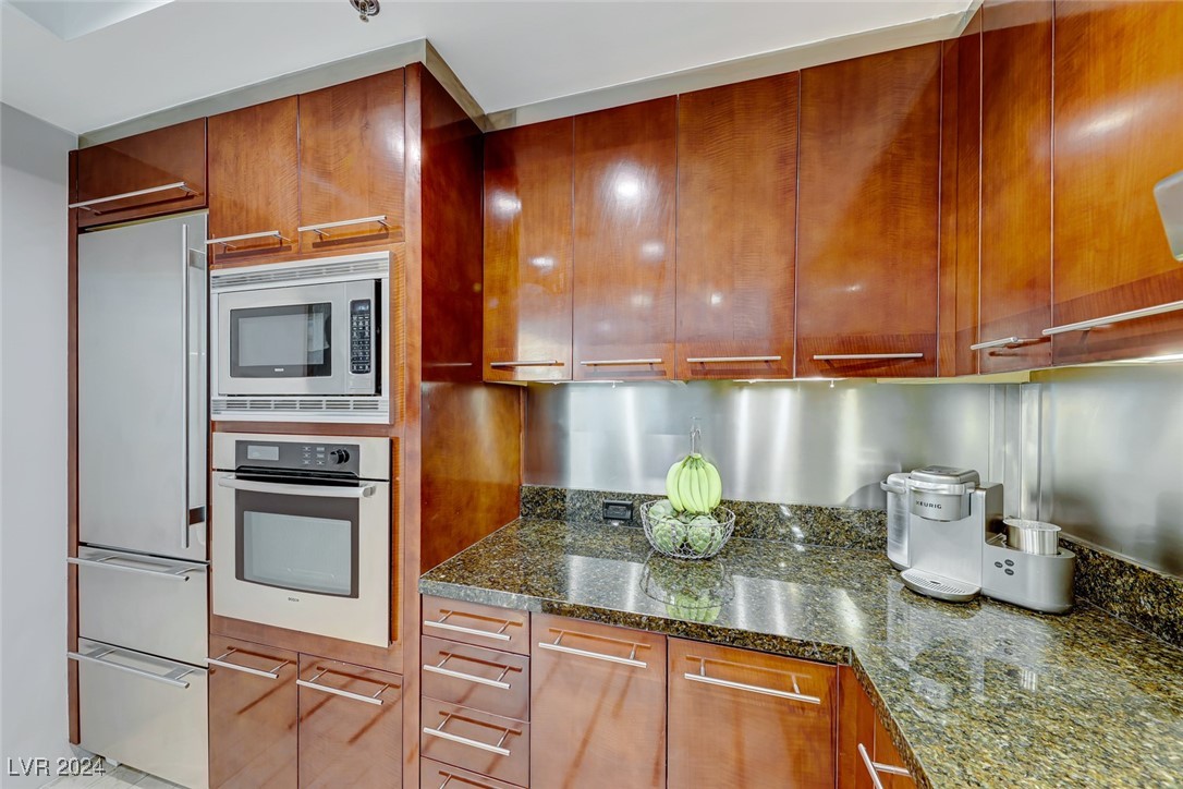 2700 Las Vegas Boulevard 2411