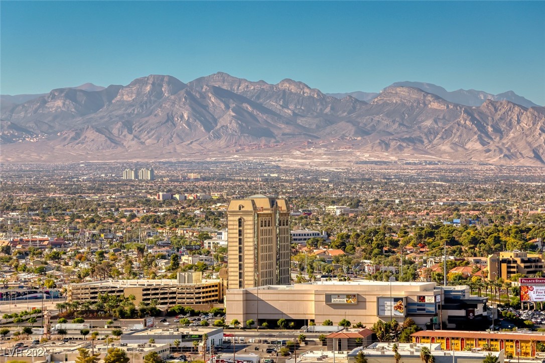 2700 Las Vegas Boulevard 2411