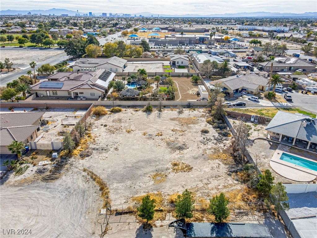 4015 Scott Russell Court
