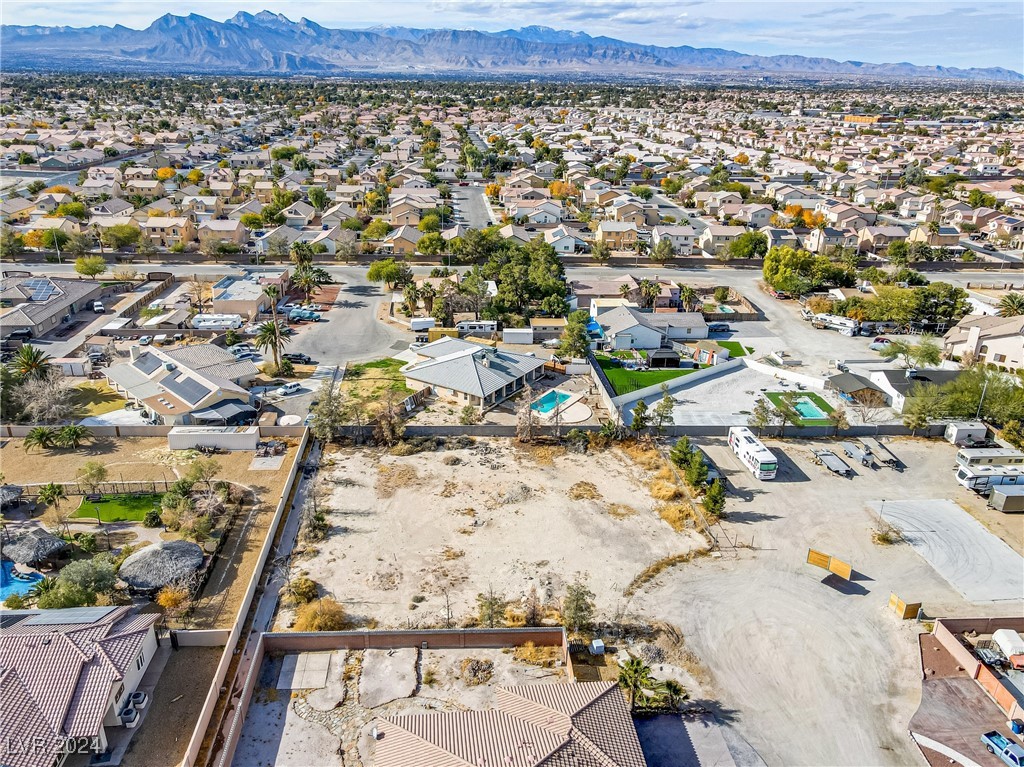 4015 Scott Russell Court