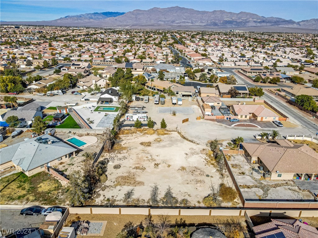 4015 Scott Russell Court