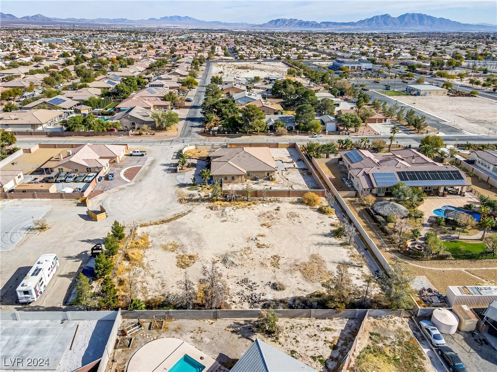 4015 Scott Russell Court