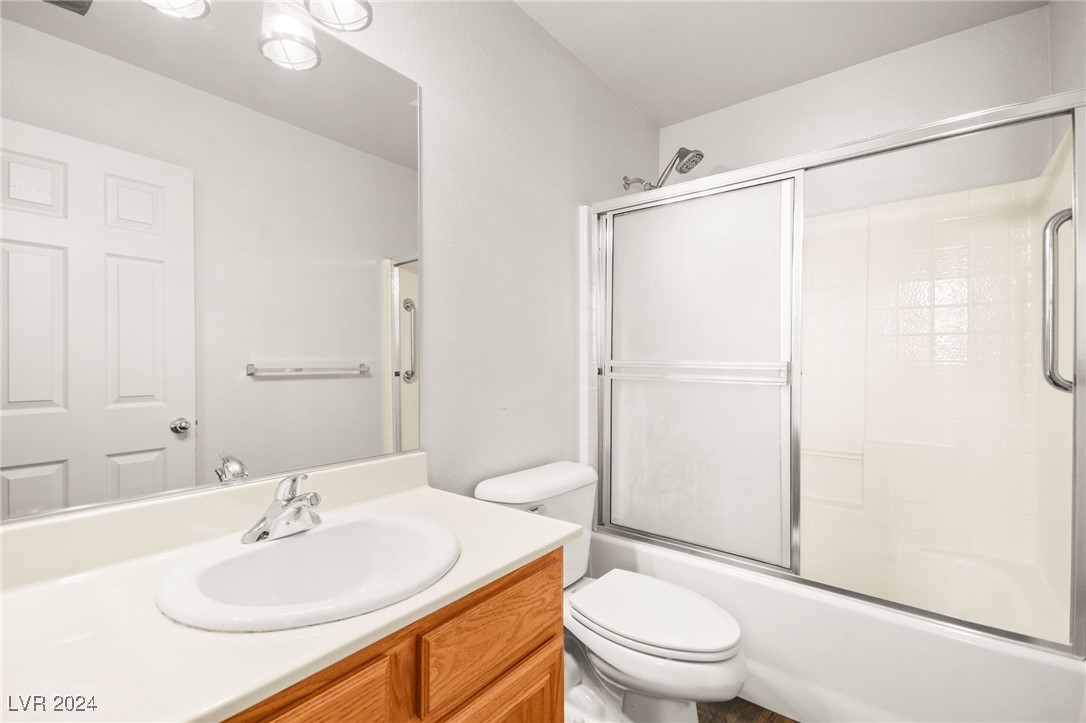 7443 Coyote Cave Avenue