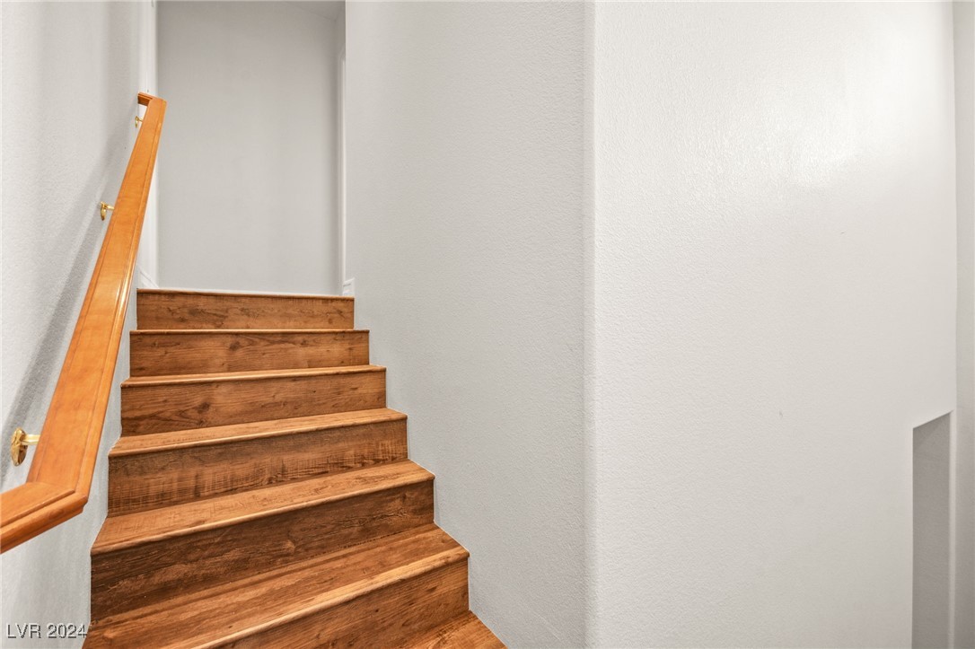 7443 Coyote Cave Avenue