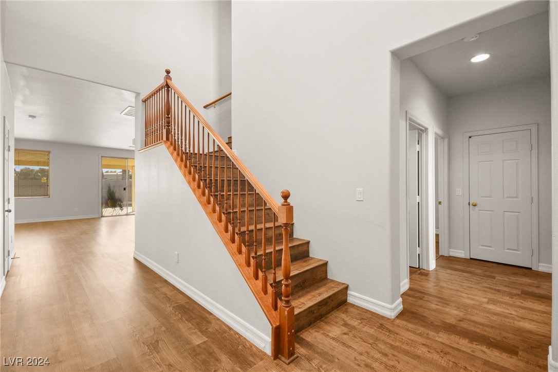 7443 Coyote Cave Avenue