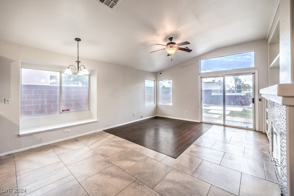 1675 English Rose Drive