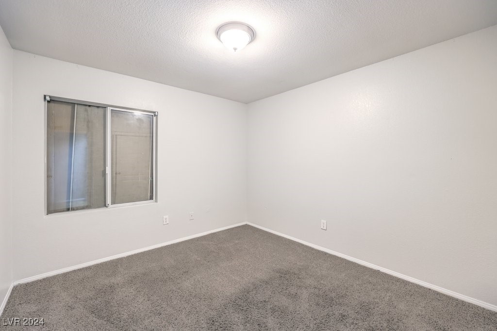 1675 English Rose Drive