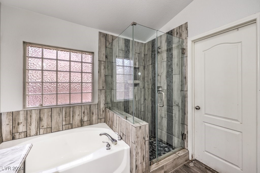 1675 English Rose Drive