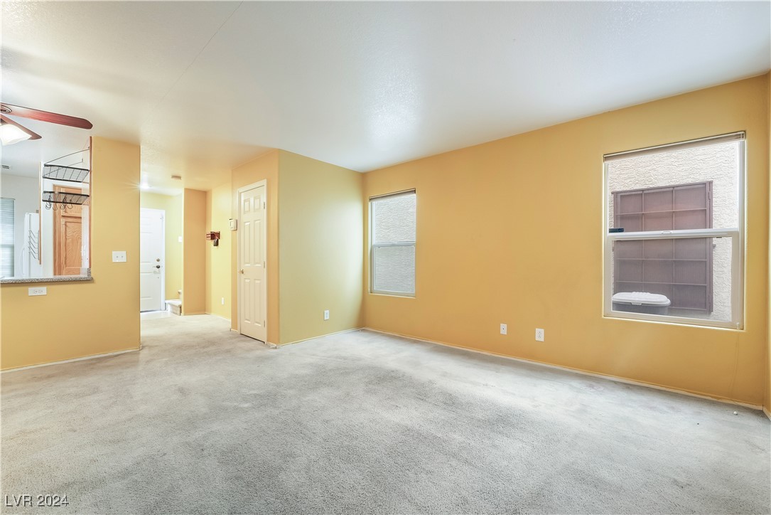 10332 Perfect Parsley Street