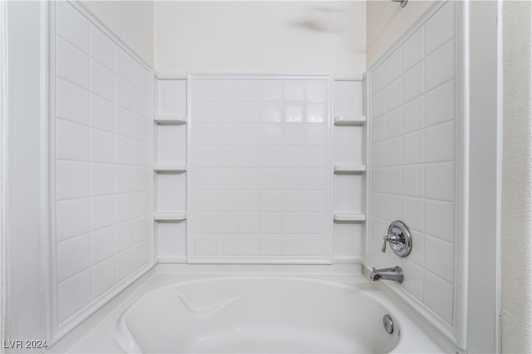 10332 Perfect Parsley Street