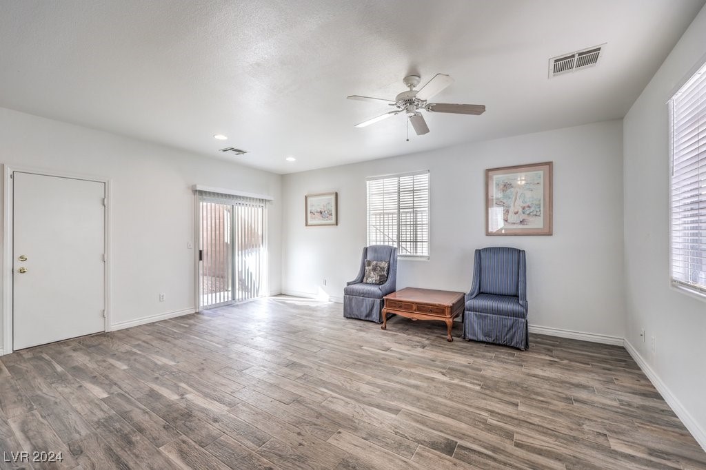 9776 Hanover Grove Avenue