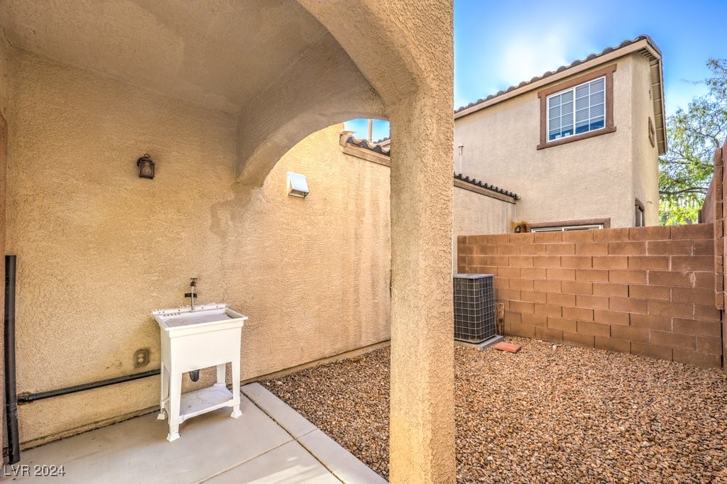 9776 Hanover Grove Avenue