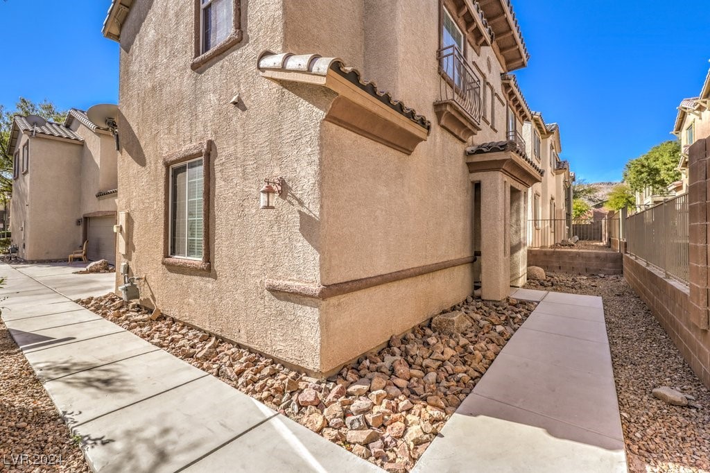 9776 Hanover Grove Avenue