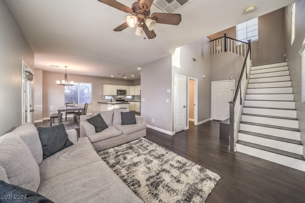 8572 Peaceful Dreams Street