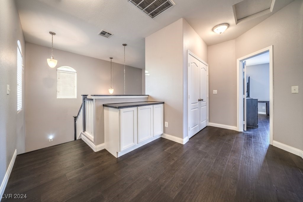 8572 Peaceful Dreams Street