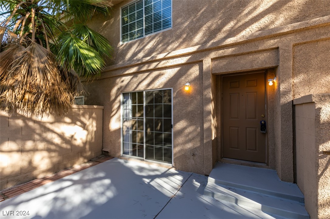 2826 Shannon Cove Drive
