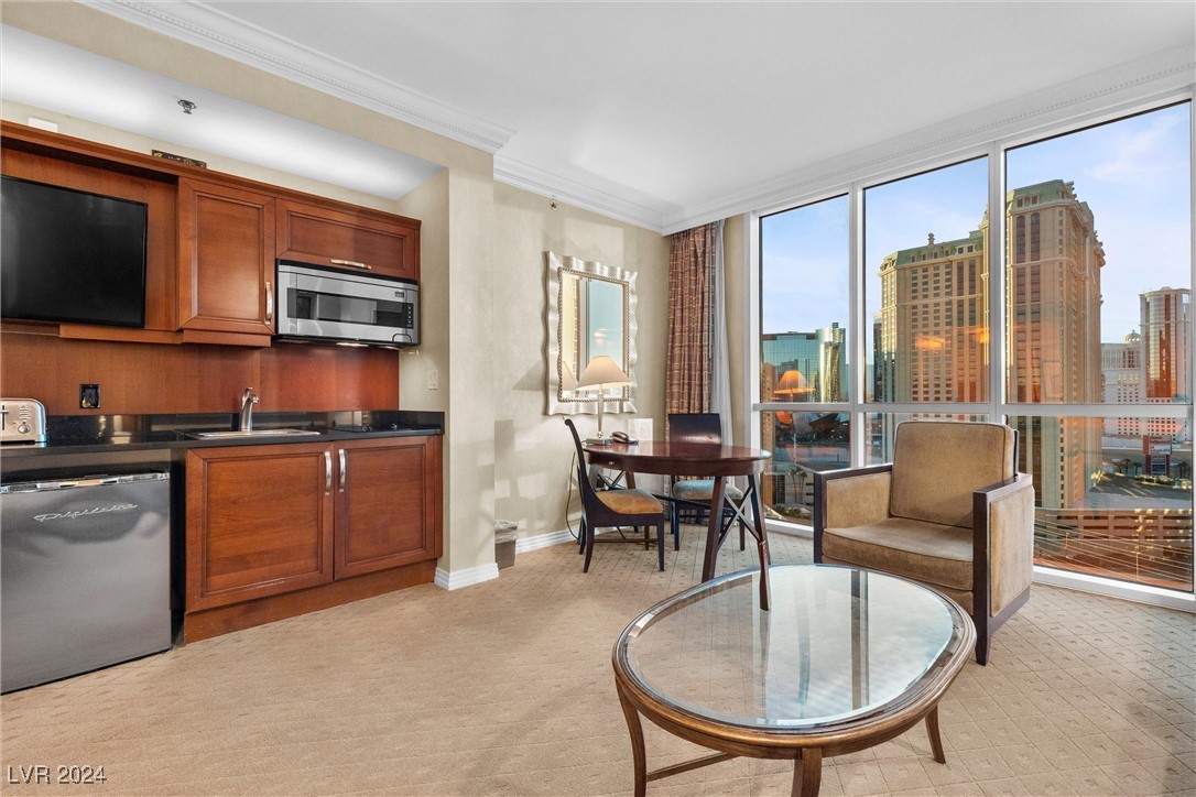 145 East Harmon Avenue 15603