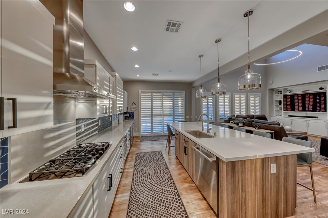 2905 Ferrand Court