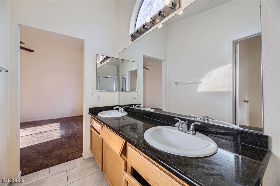 1904 Leaning Pine Way