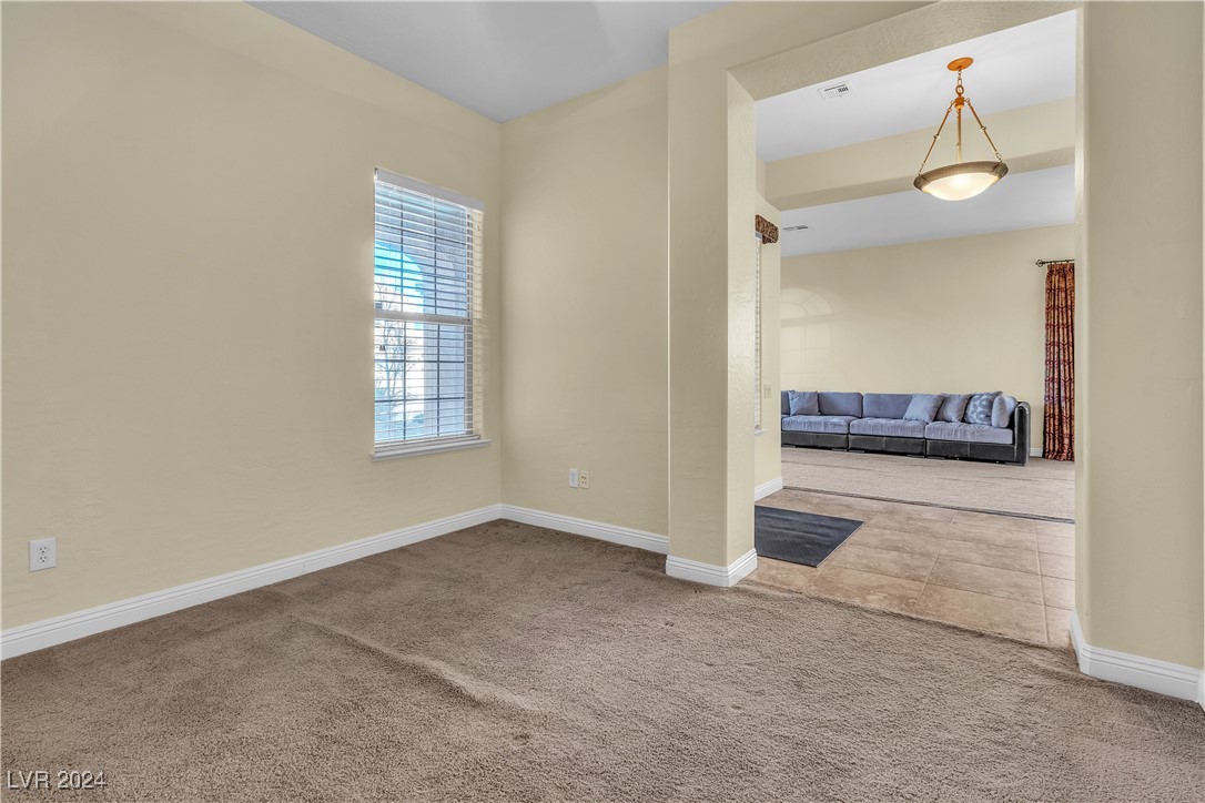 3821 Fledgling Drive