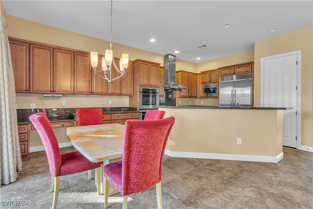 3821 Fledgling Drive