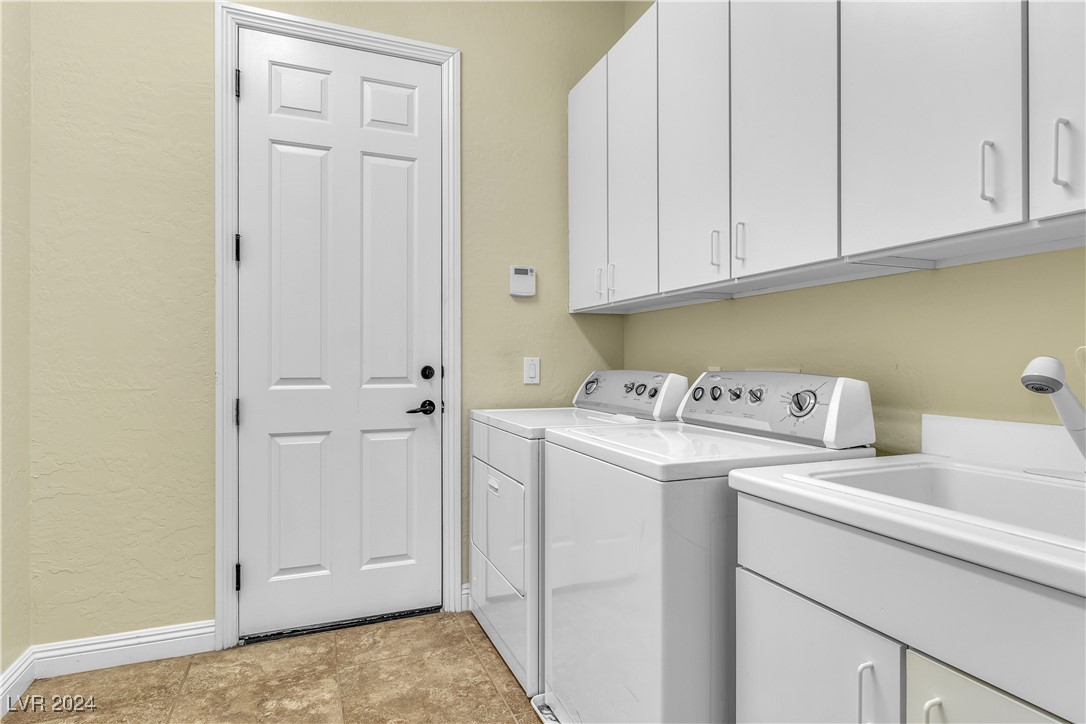 3821 Fledgling Drive