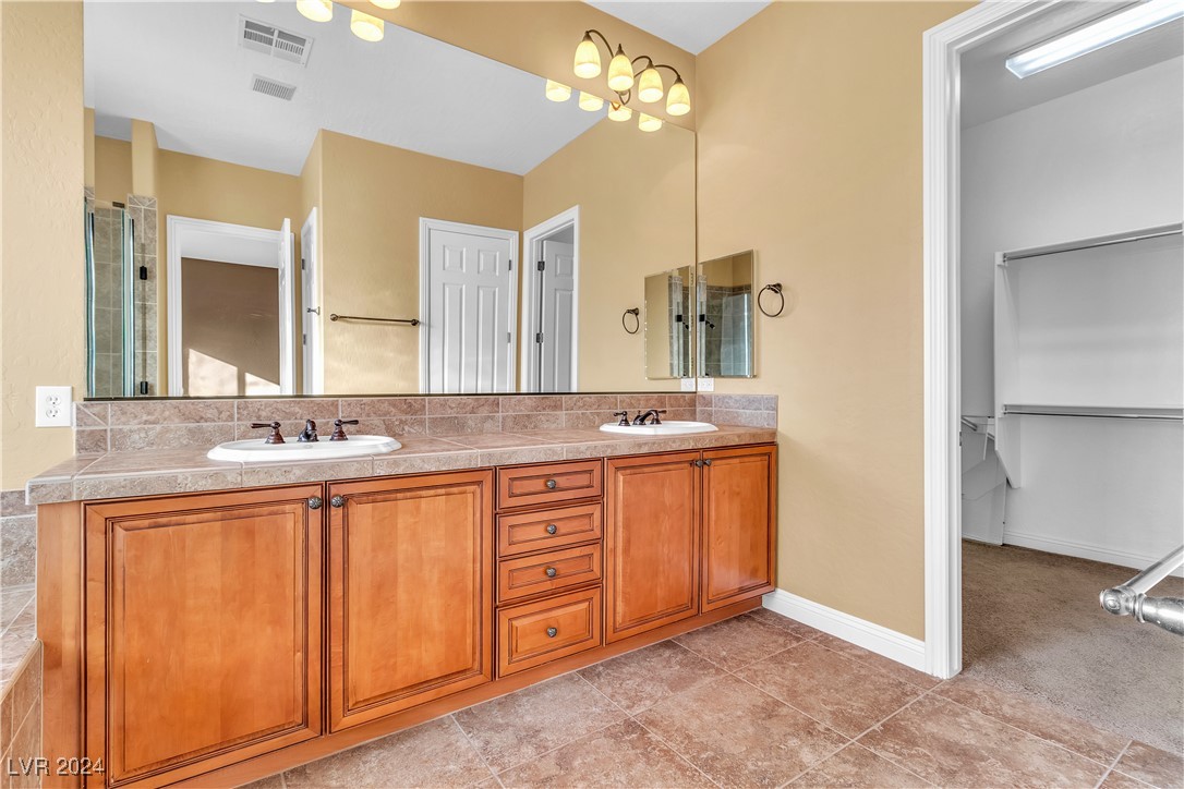 3821 Fledgling Drive