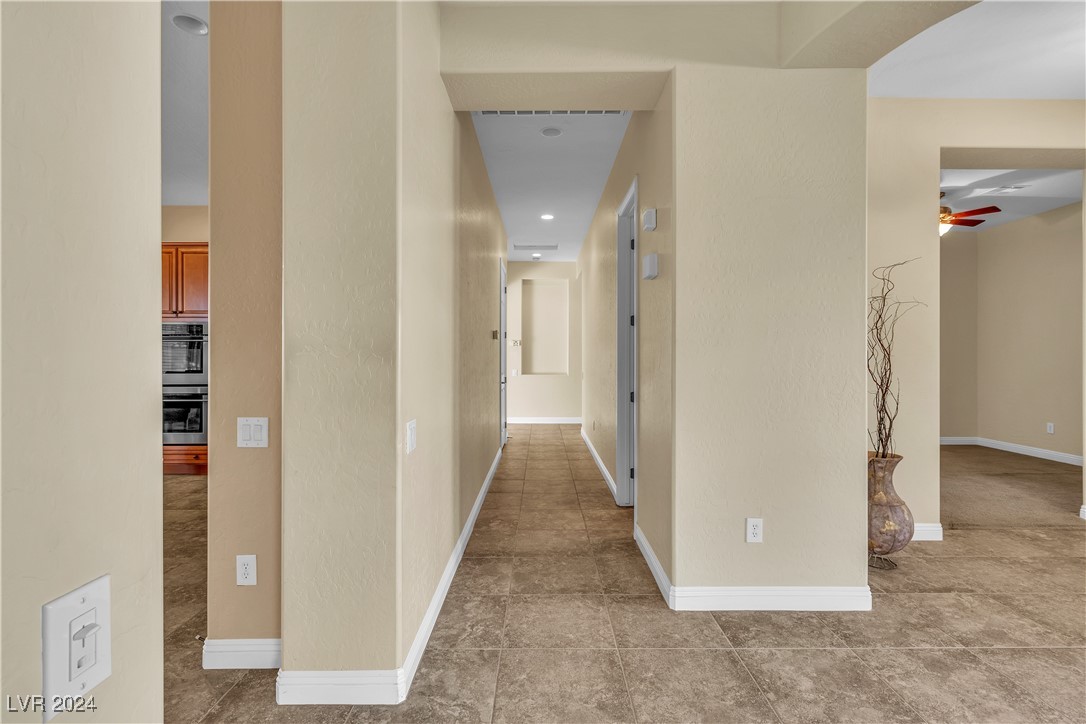 3821 Fledgling Drive