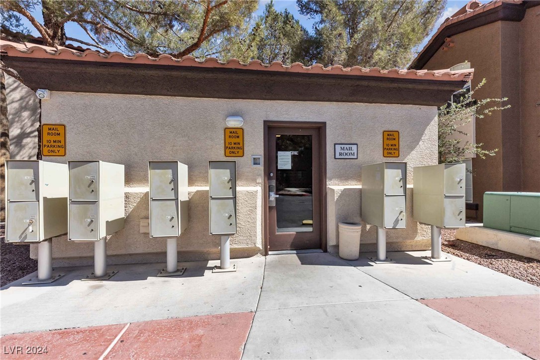 9000 Las Vegas Boulevard 1300