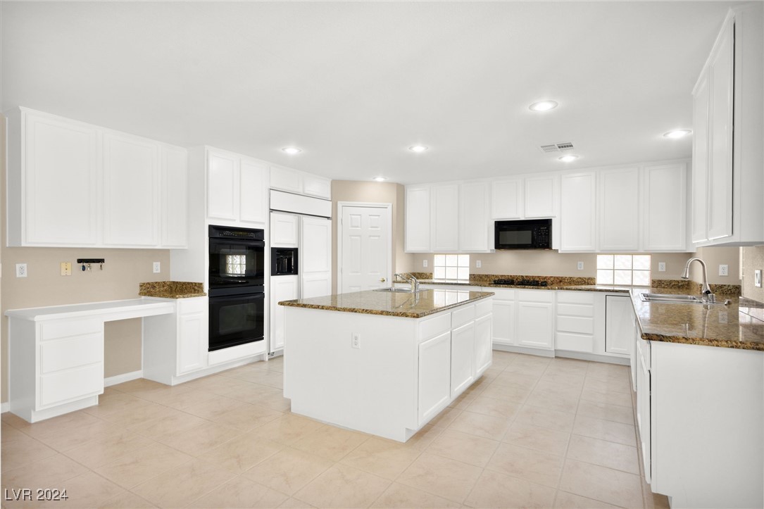 715 Coral View Street