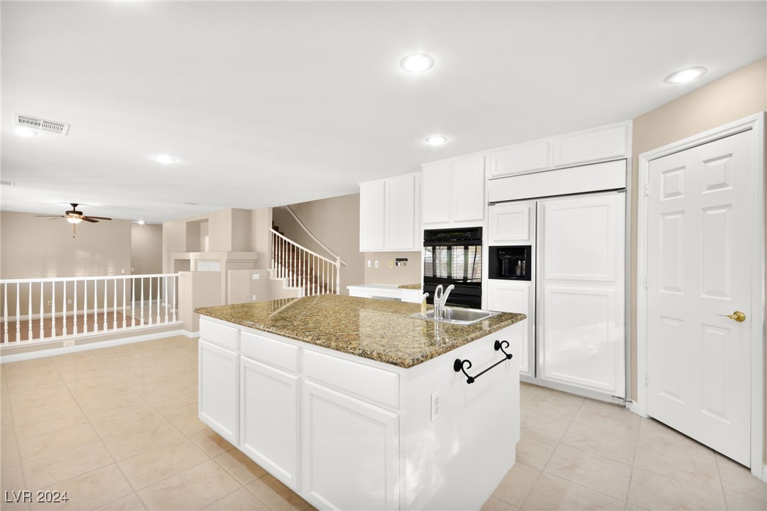 715 Coral View Street